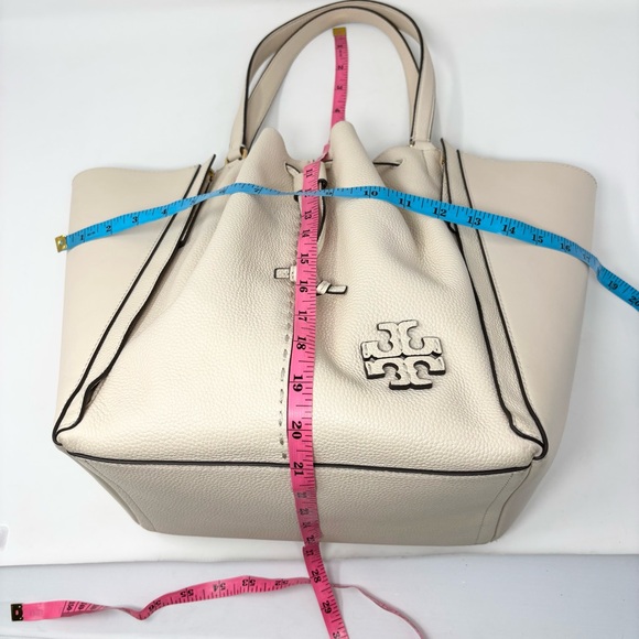 Tory Burch Oversized McGraw Dragonfly Bag in Brie Leather - Picture 16 of 16